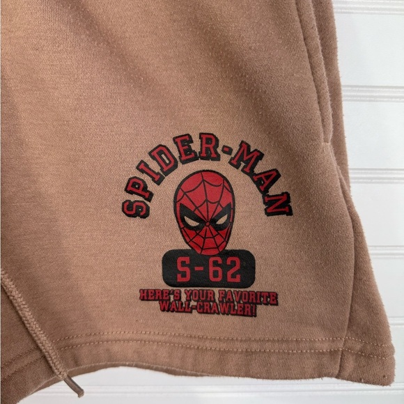 Marvel Spider-Man lounge shorts. Size medium. - Picture 3 of 4